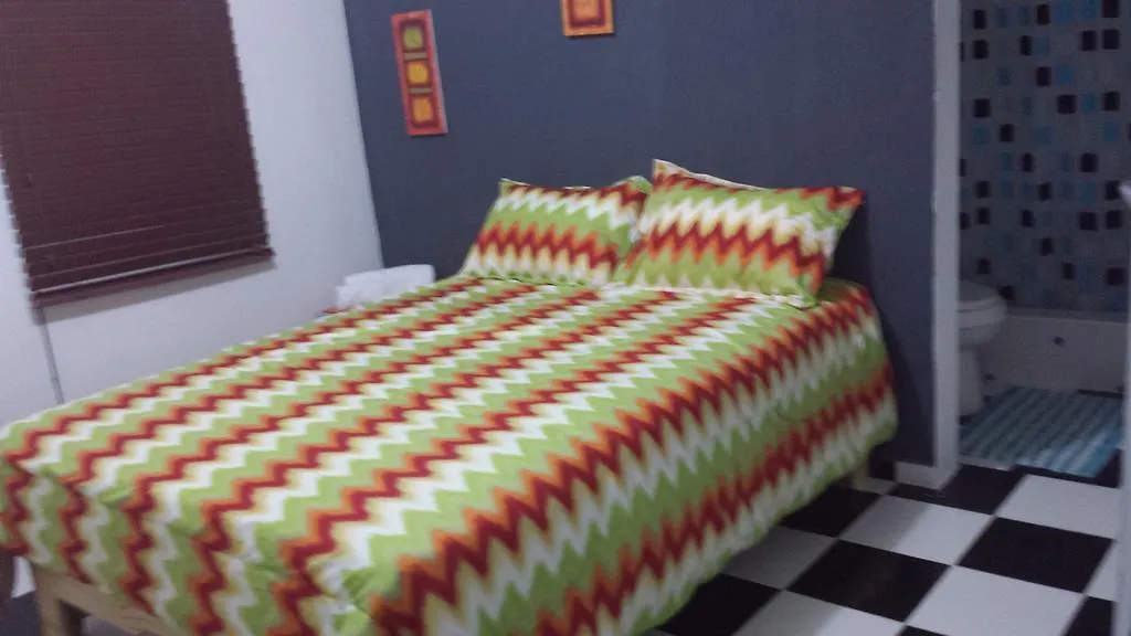Aarony Hotel Santo Domingo